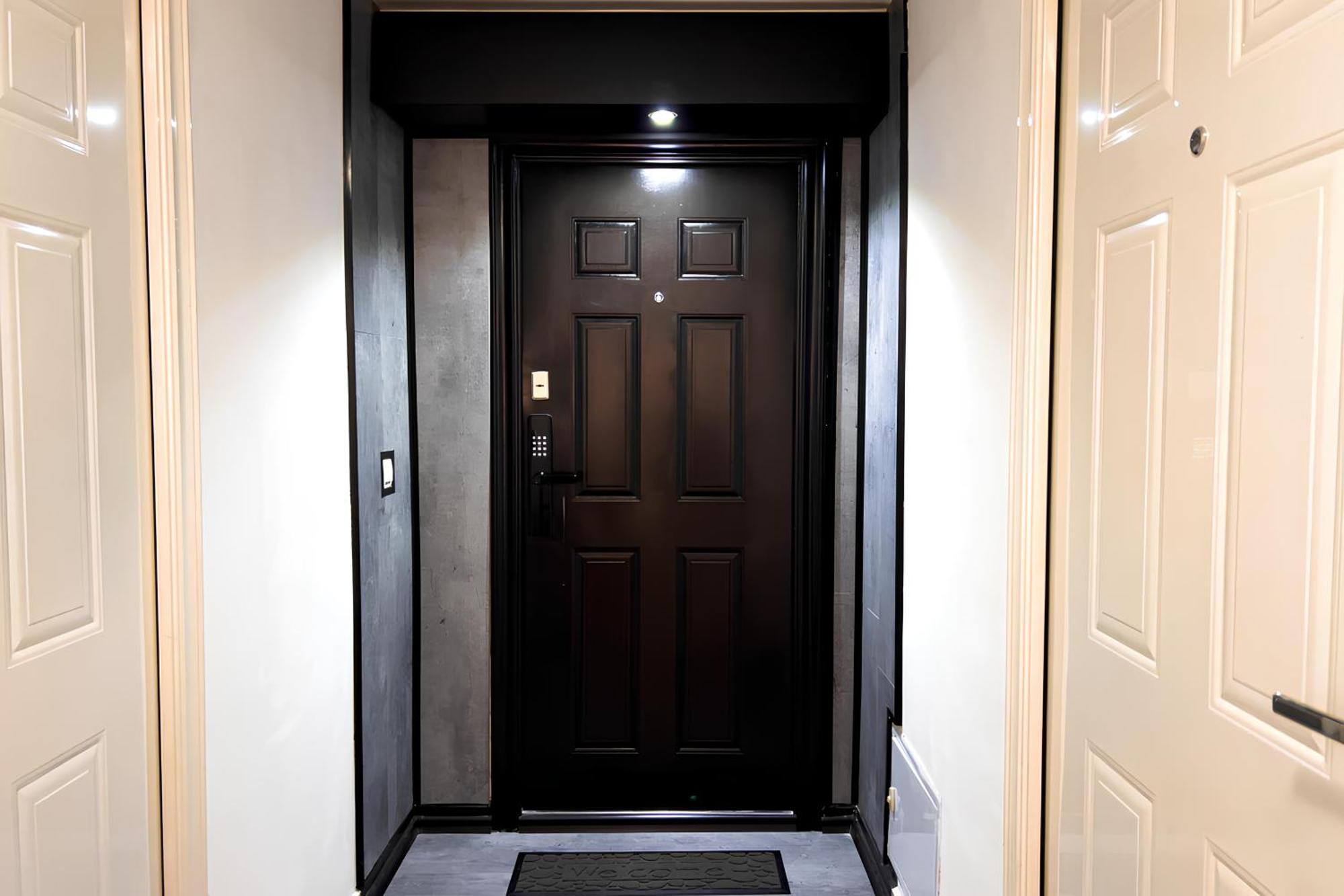 Karas Lux Apartment スコピエ エクステリア 写真